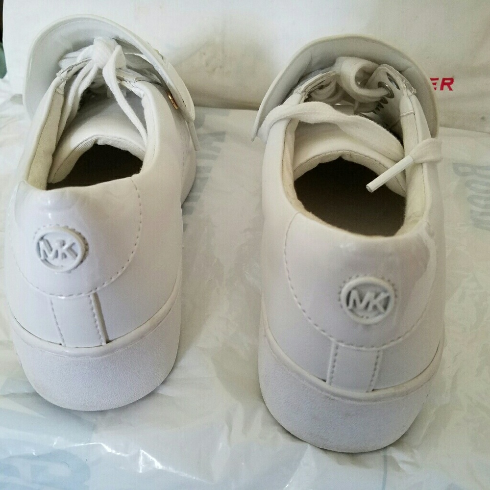 Michael Kors Leighton Leather Sneakers - Picture 2 of 3